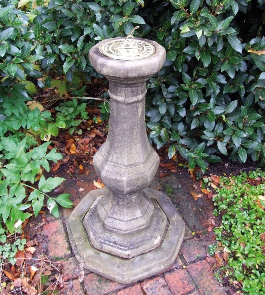 "STATUES & SCULPTURES Brass Pedestal Garden Sundial with Stone Base – Outdoor Decorative Timepiece"