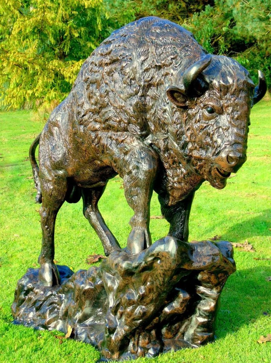 "Buffalo Life-Size Bronze Garden Sculpture – STATUES & SCULPTURES Collection"