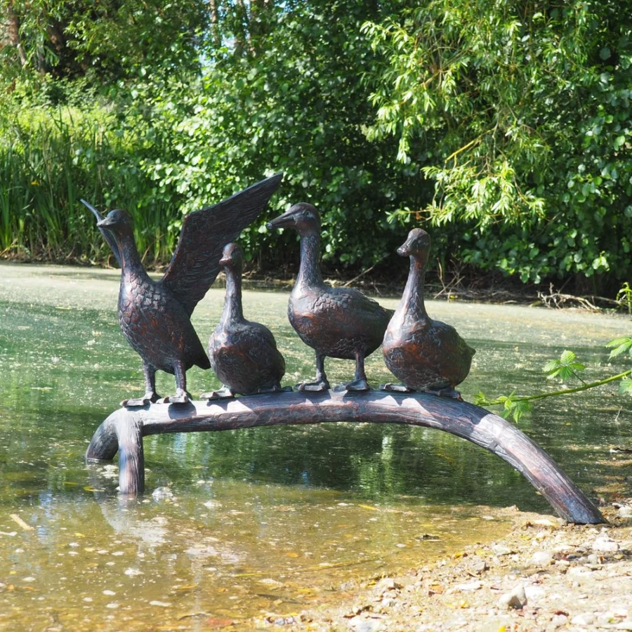 "STATUES & SCULPTURES Bronze Duck Voyage Garden Statue - Metal Outdoor Decor"