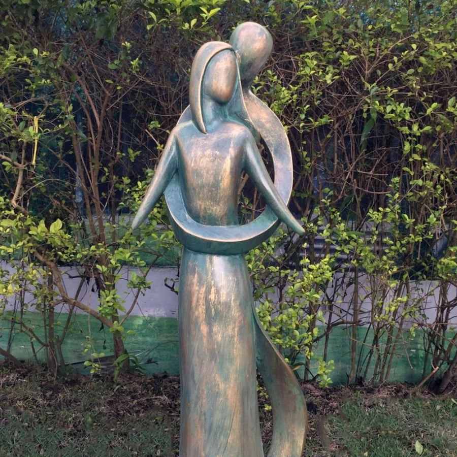 "Everlasting Love 85cm Bronze Resin Garden Statue – STATUES & SCULPTURES Romantic Outdoor Decor"