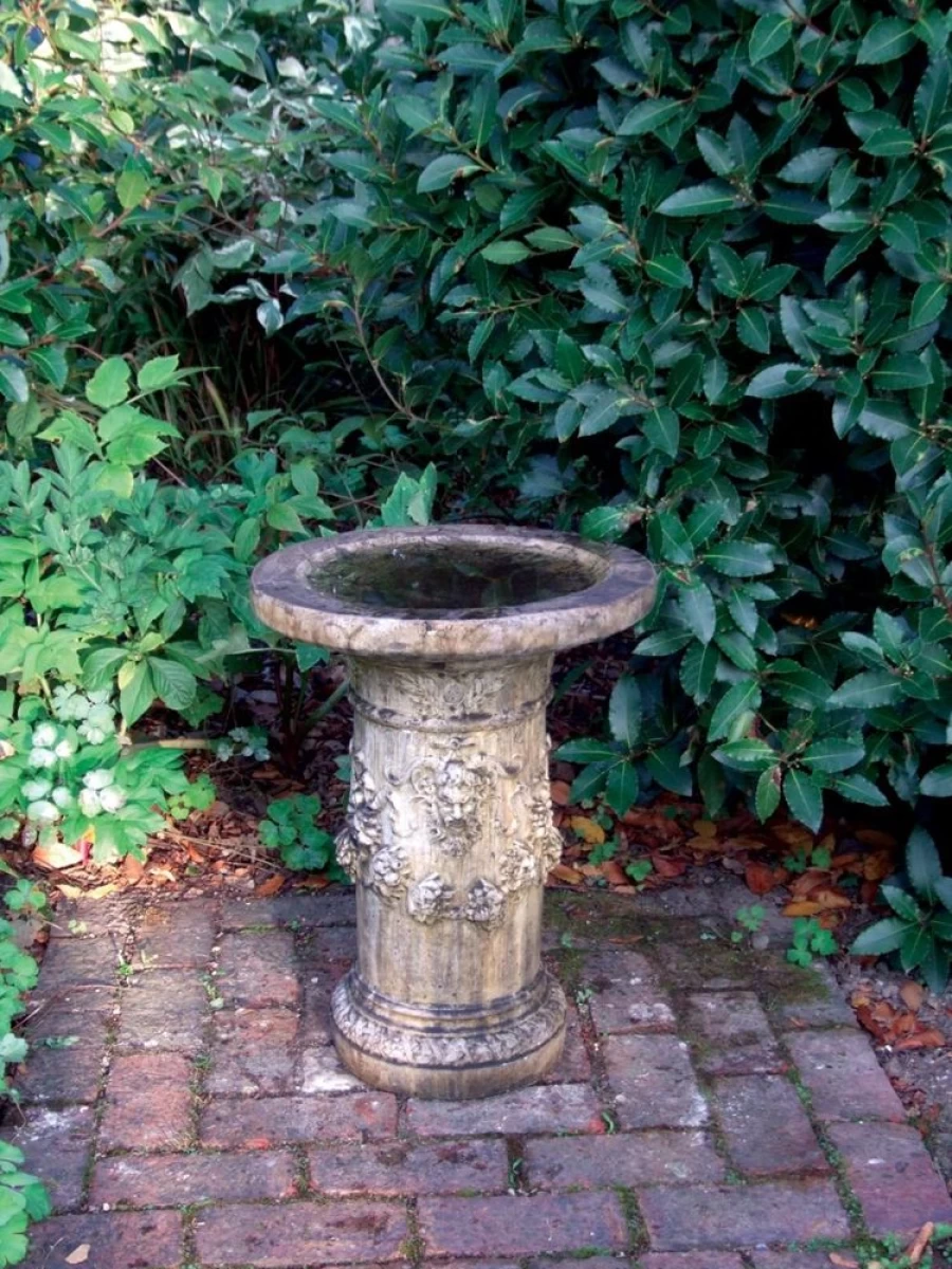 Gothic Style Stone Bird Bath for Garden - STATUES & SCULPTURES Handcrafted Outdoor Decor