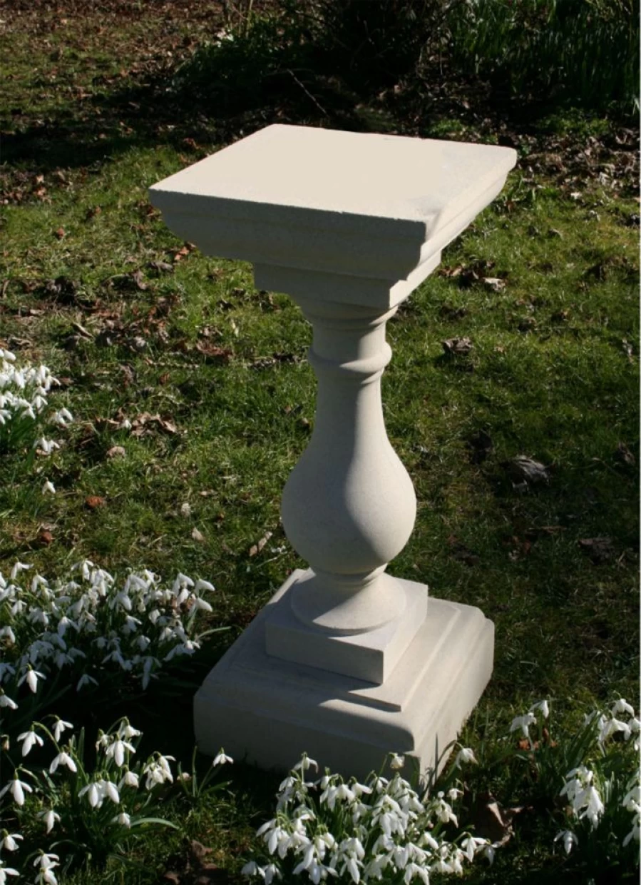 "STATUES & SCULPTURES Classic Square 72Cm Stone Sundial Pedestal - Garden Decor Outdoor"