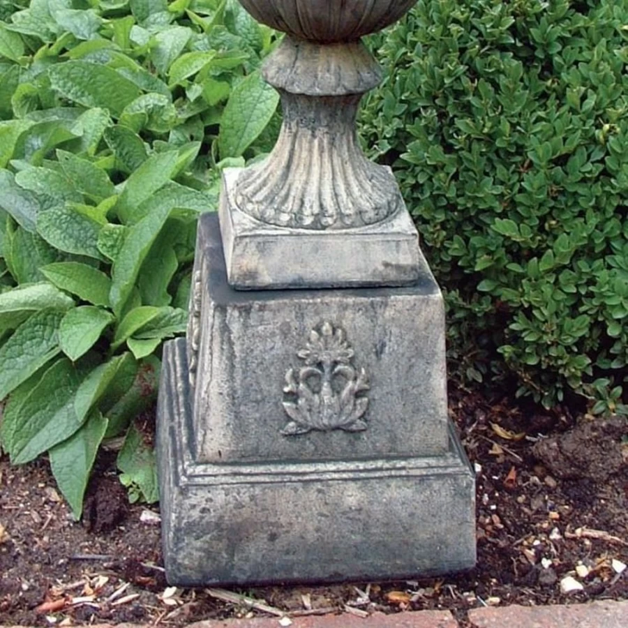 "STATUES & SCULPTURES Modena 53-Inch Stone Column Pedestal for Garden Decor"