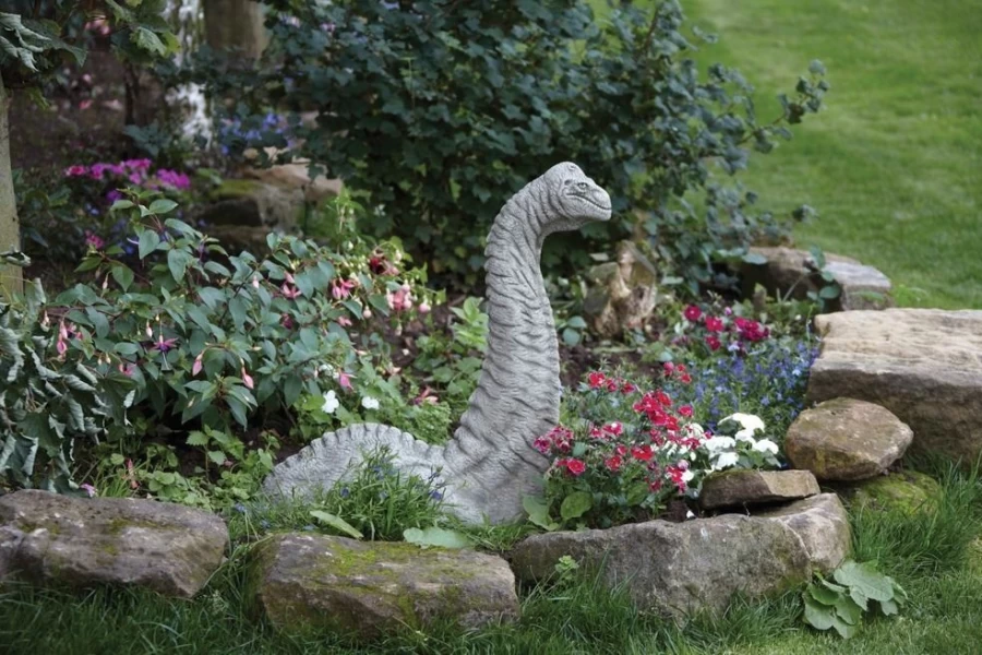 "STATUES & SCULPTURES Brachiosaurus Dinosaur Garden Statue - Large Stone Dinosaur Ornament for Outdoor Decor"