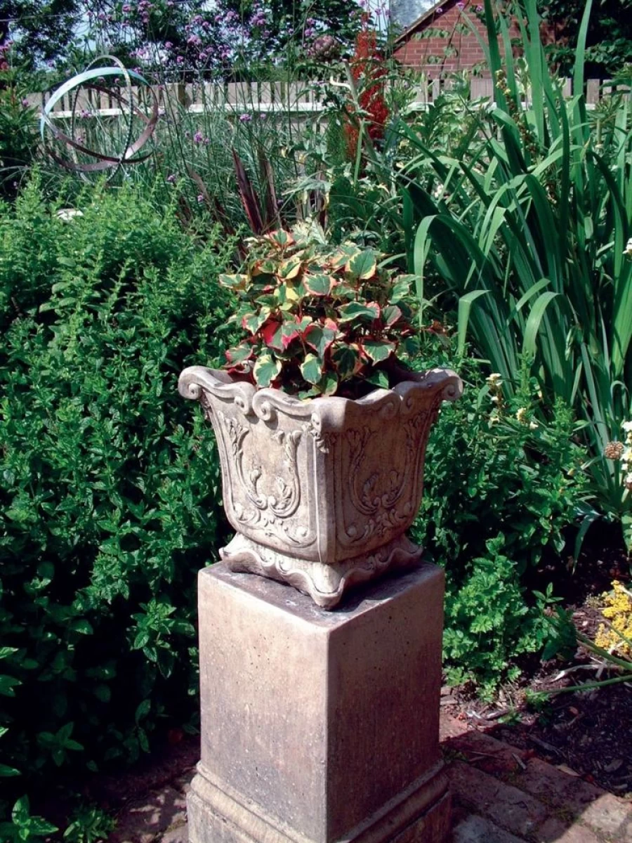 "STATUES & SCULPTURES Modena 22 Inch Stone Vase Pedestal Garden Planter for Outdoor Decor"