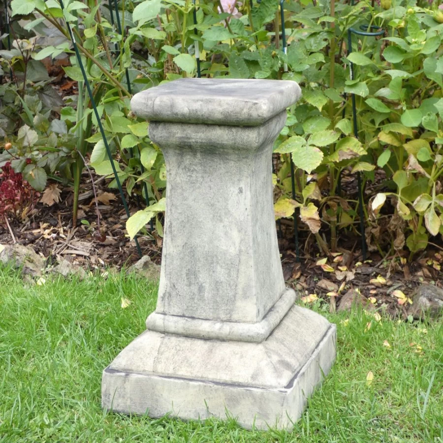 "STATUES & SCULPTURES Keymer Column Stone Pedestal for Garden Decor"