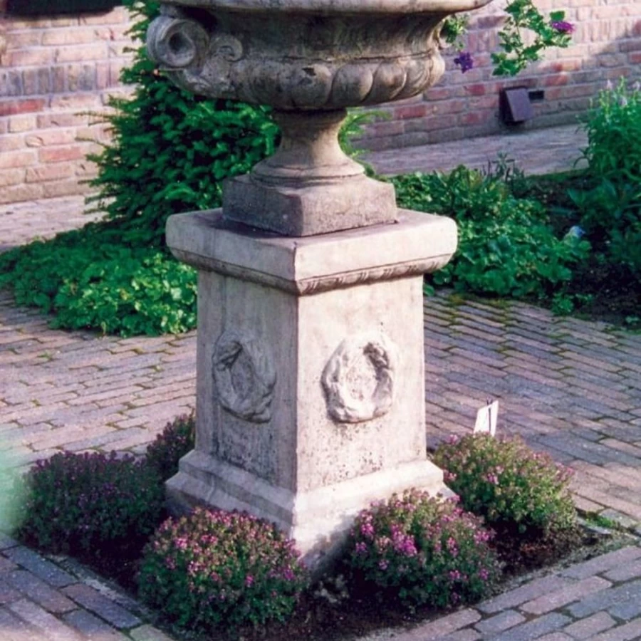 "STATUES & SCULPTURES Laurel Column Stone Pedestal for Garden Decor"