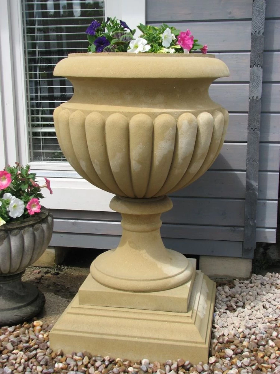 "Waddeston Stone Urn Garden Planter – STATUES & SCULPTURES Collection"