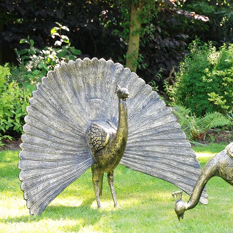 "Life-Size Bronze Peacock Garden Statue – Majestic Handcrafted Outdoor Decor by STATUES & SCULPTURES"