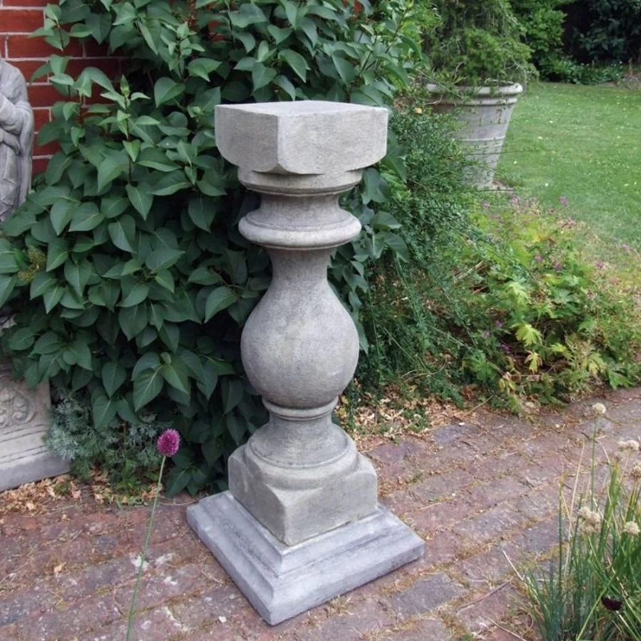 "STATUES & SCULPTURES Grand Baluster Column - Decorative Stone Garden Pedestal for Outdoor Decor"