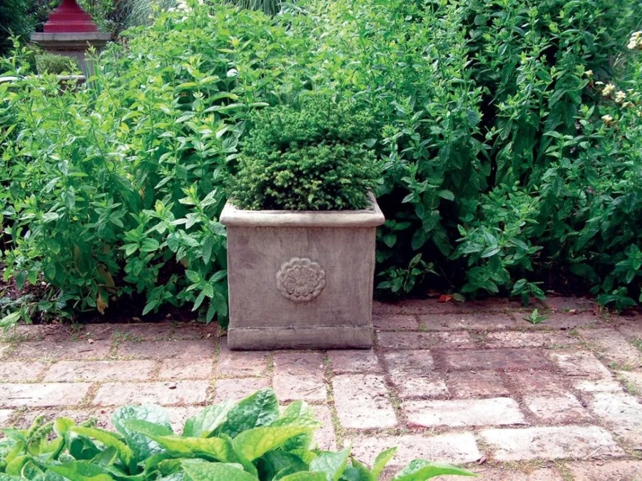 "STATUES & SCULPTURES Modena 10 Stone Vase - Outdoor Garden Planter for Patio and Lawn Decor"