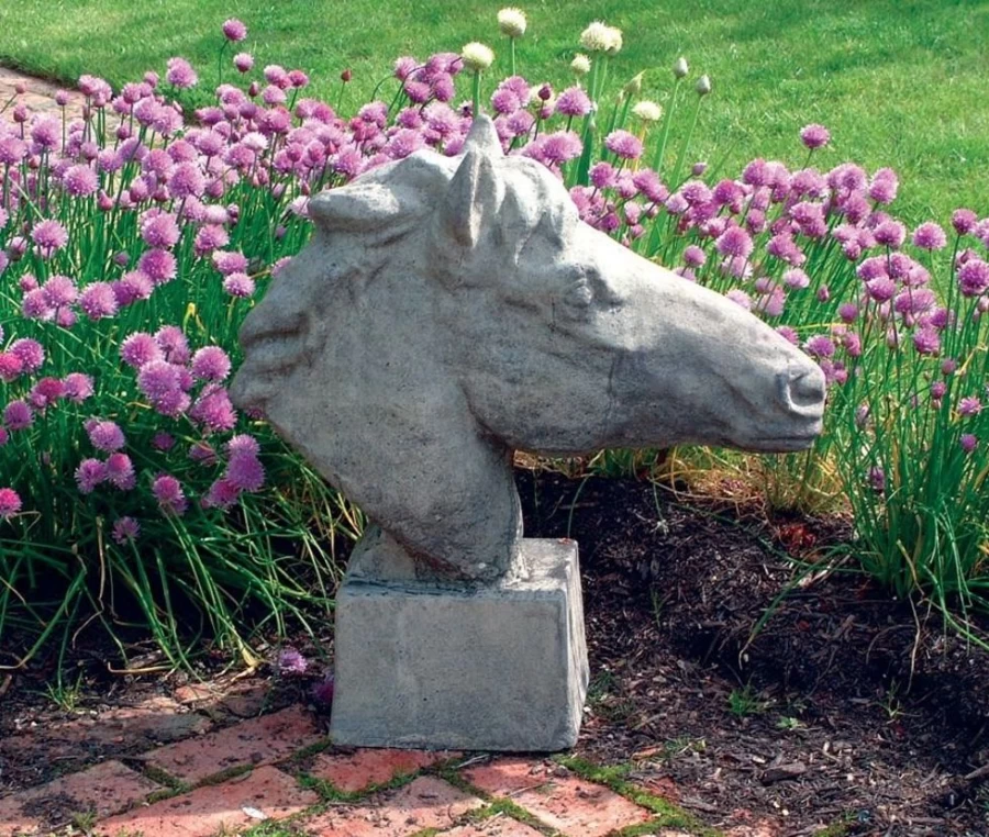 "Elegant Horse Head Stone Statue for Garden Decor – Handcrafted Sculpture by STATUES & SCULPTURES"