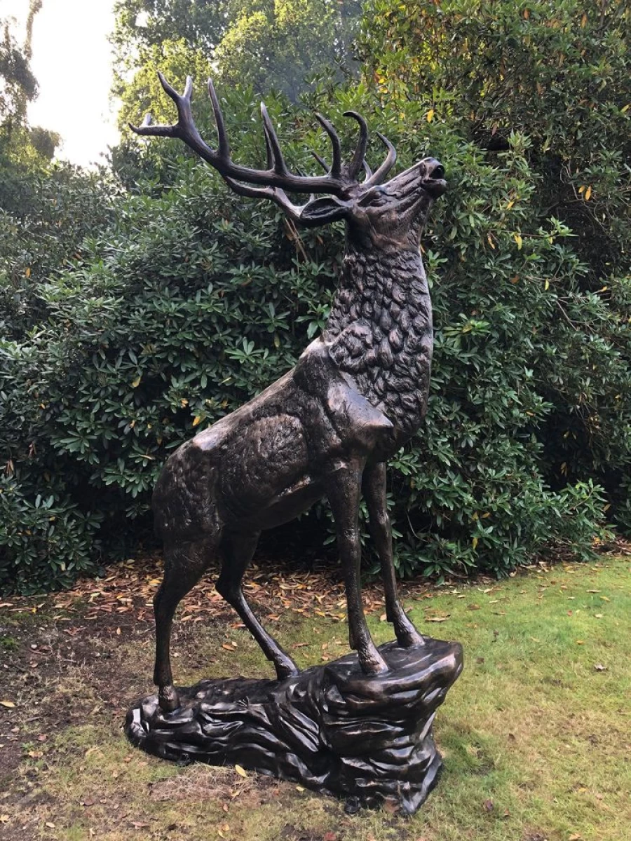 "STATUES & SCULPTURES Grand Stag Bronze Life-Size Deer Statue 292cm Outdoor Garden Sculpture"