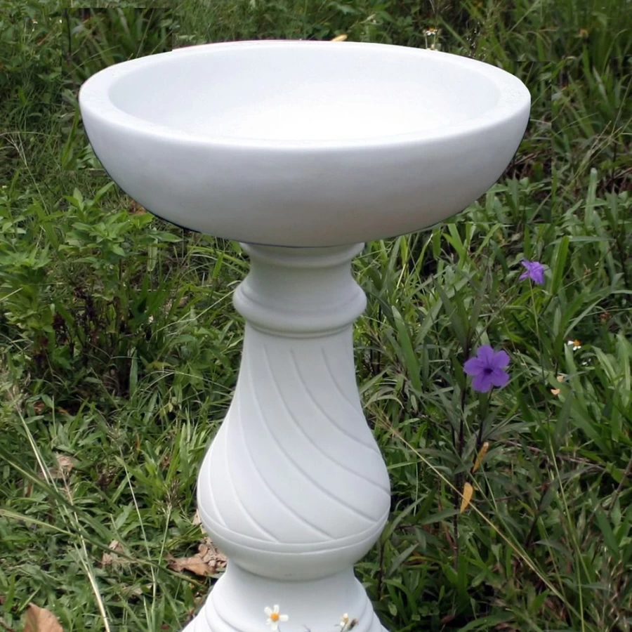"STATUES & SCULPTURES Buttermere Marble Resin Contemporary Outdoor Bird Bath for Garden Decor"
