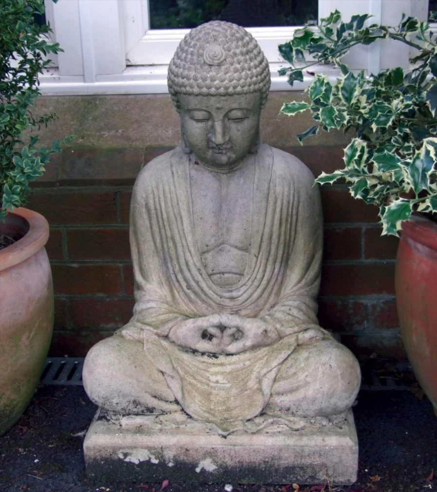 "Hand-Carved Stone Buddha Statue for Garden Meditation – STATUES & SCULPTURES Collection"