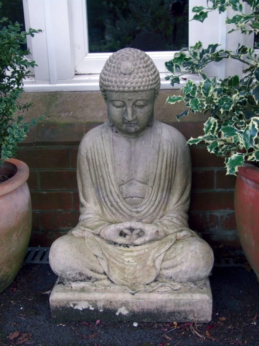 "Hand-Carved Stone Buddha Statue for Garden Meditation – STATUES & SCULPTURES Collection"