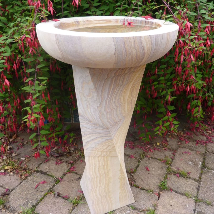 "STATUES & SCULPTURES Modern Rainbow Sandstone Twisting Bird Bath for Garden Decor"