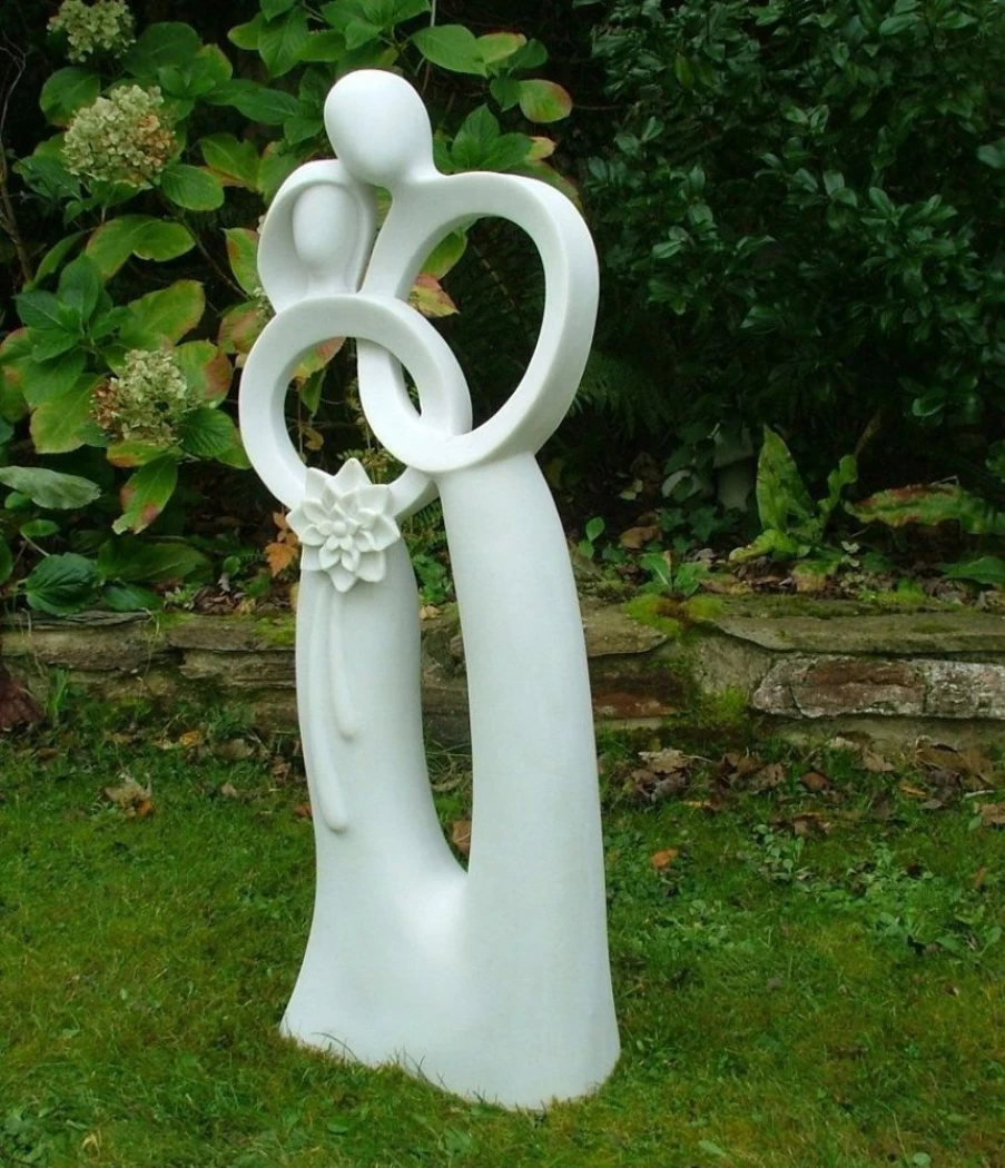 "STATUES & SCULPTURES 85Cm White Marble Resin Wedding Garden Statue - Elegant Outdoor Decor for Ceremonies"