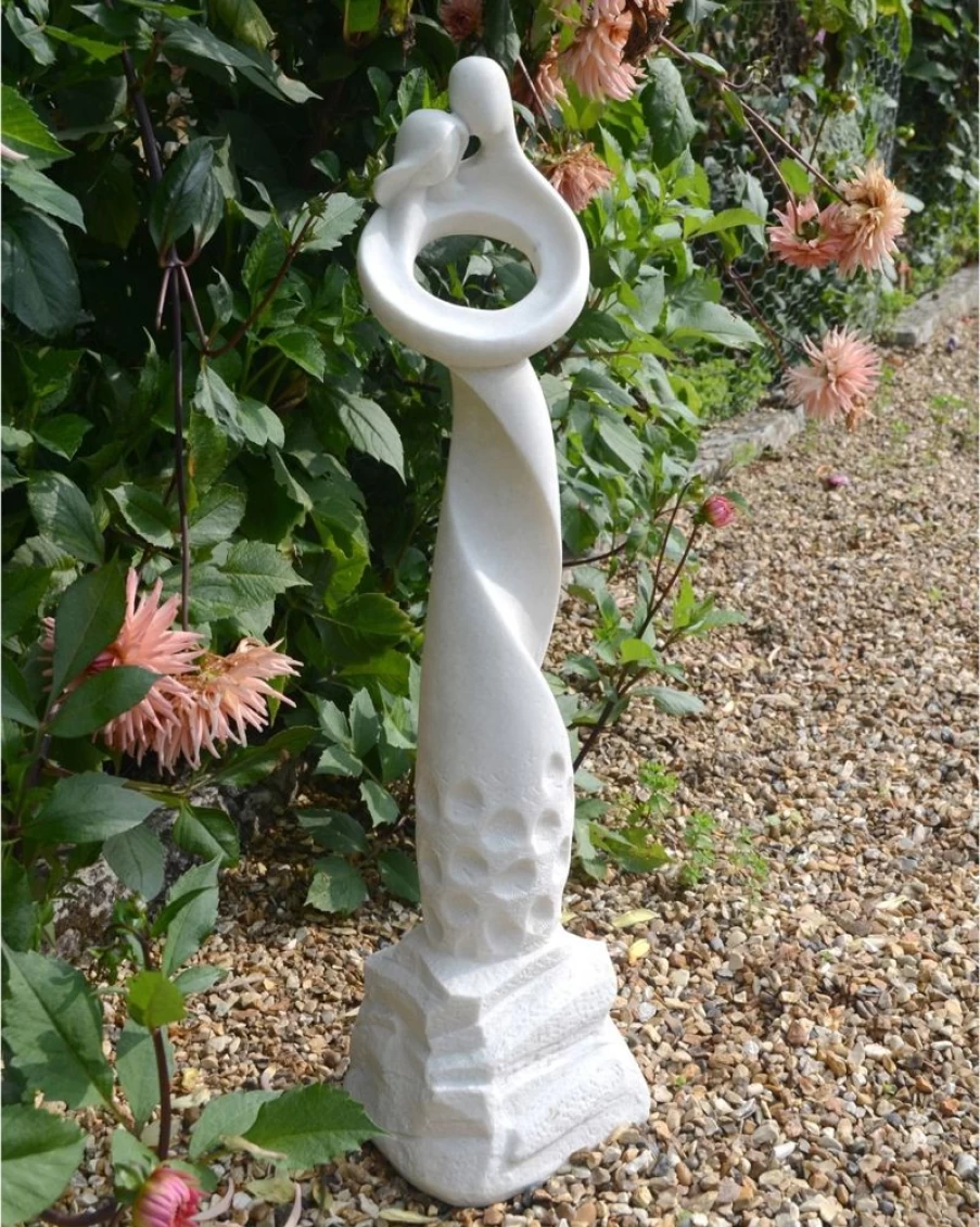 "STATUES & SCULPTURES Loving Twist Modern Resin Garden Statue for Outdoor Decor"