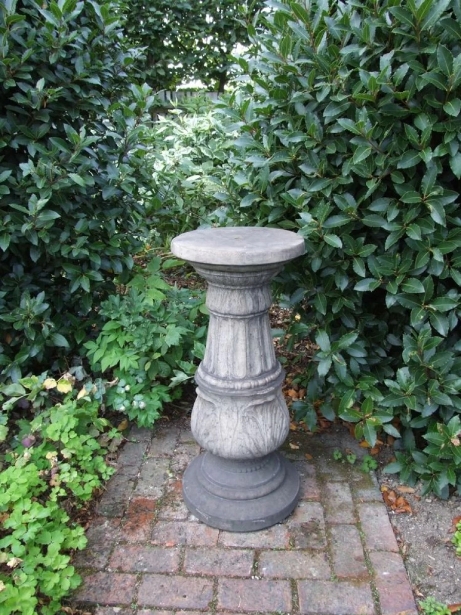 "STATUES & SCULPTURES Elegant Stone Column Pedestal for Garden Decor"