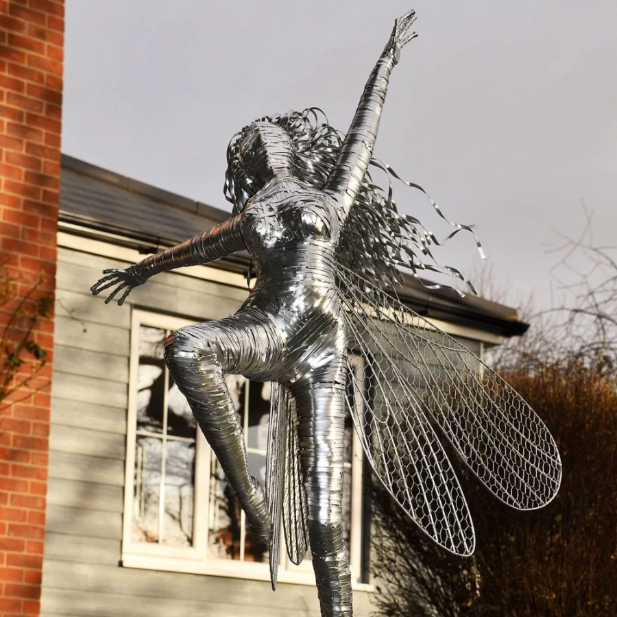 "STATUES & SCULPTURES Elvina Fairy Garden Sculpture - Elegant Metal Wire Art for Outdoor Decor"
