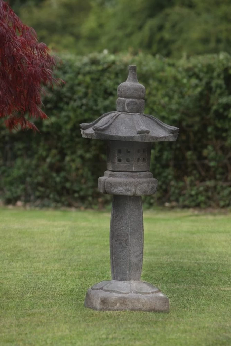 "Authentic Japanese Pagoda Stone Garden Statue – Straight Design by STATUES & SCULPTURES"