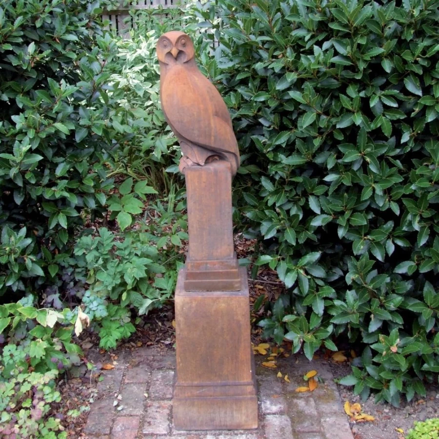 "Rustic Modern Owl Garden Statue on Pedestal – Stone Outdoor Decor by STATUES & SCULPTURES"