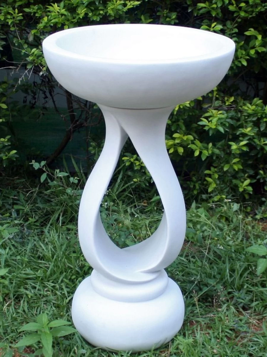 "STATUES & SCULPTURES Grasmere Modern Marble Resin Bird Bath for Garden Decor"