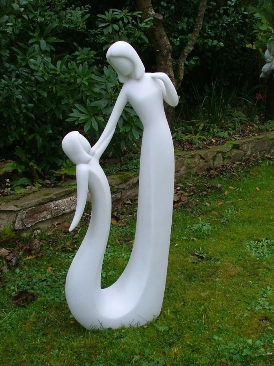 "STATUES & SCULPTURES 80Cm Modern Marble Resin Garden Statue - Pure Love Design for Outdoor Decor"