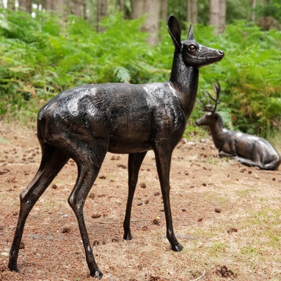 "Life-Size 118cm Bronze Deer Garden Statue – Wild Doe Sculpture by STATUES & SCULPTURES"