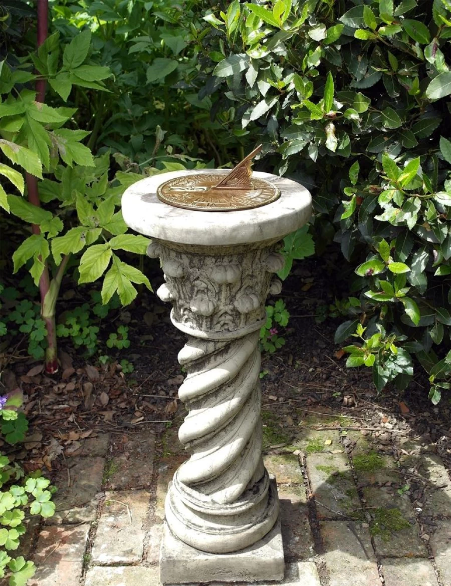 "STATUES & SCULPTURES Roman Aged Brass Sundial - Vintage Garden Stone Sundial for Outdoor Decor"