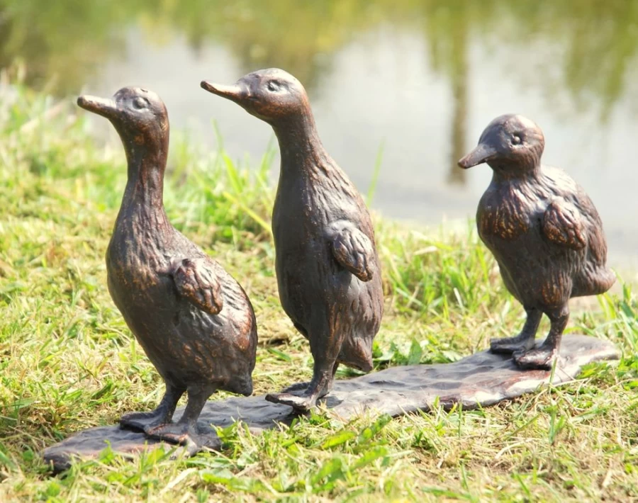 "Bronze Baby Ducklings Garden Statue – Handcrafted Outdoor Decor by STATUES & SCULPTURES"