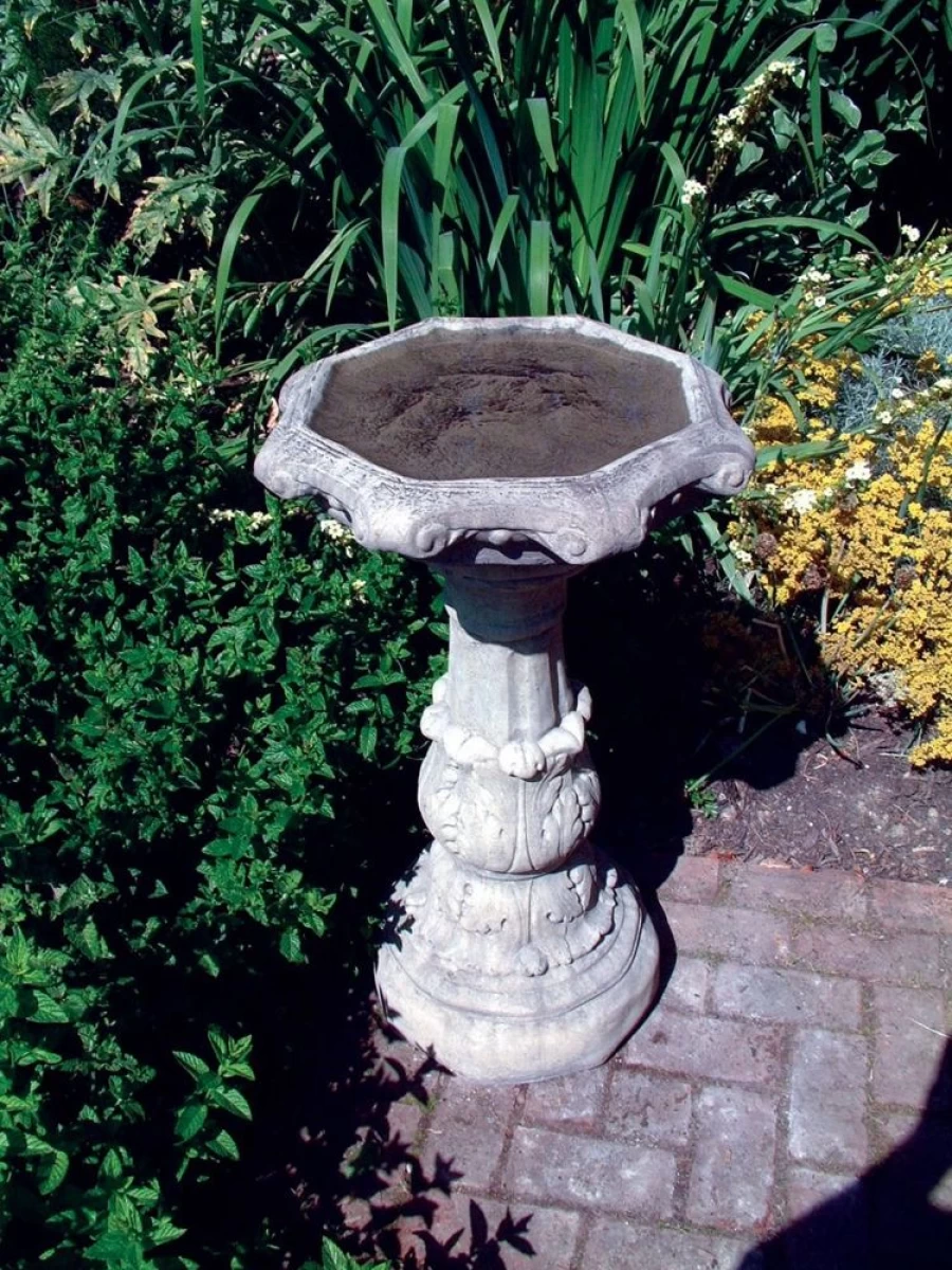 "STATUES & SCULPTURES Classic Ornamental Stone Bird Bath for Garden Decor"