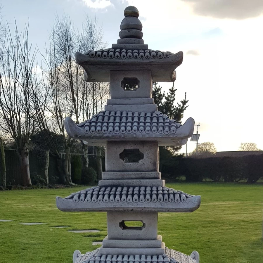 "Five Tier Japanese Pagoda Lantern - Handcrafted Stone Garden Statue for Outdoor Decor"