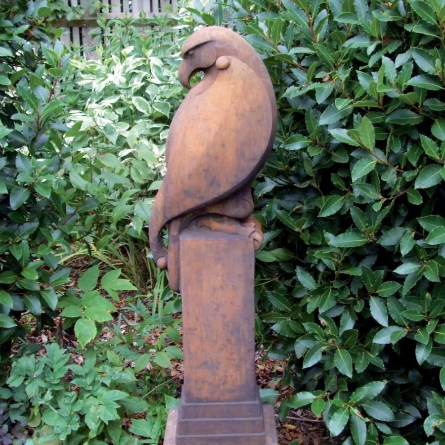 Rustic Eagle Stone Garden Statue - Modern Outdoor Sculpture by STATUES & SCULPTURES