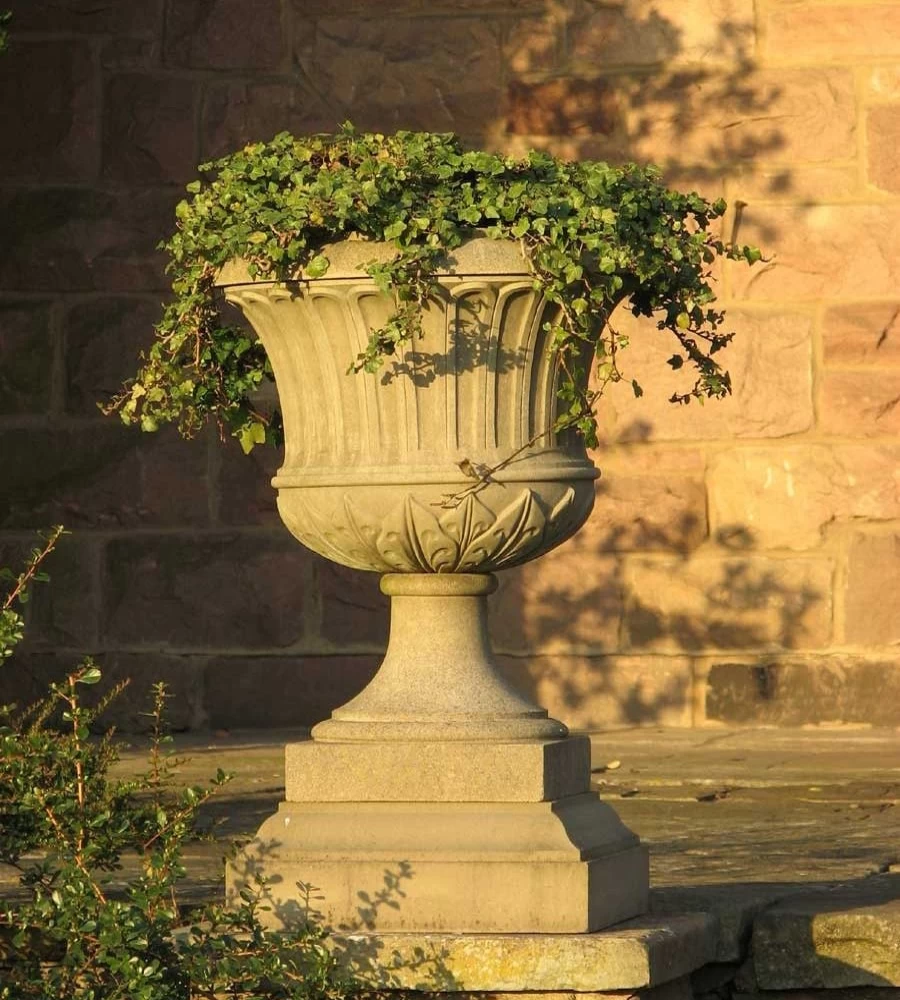 "Kensington Stone Urn Garden Planter on Plinth – STATUES & SCULPTURES Collection"