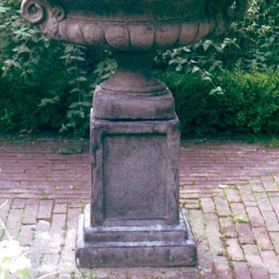 Classic Stone Pedestal for Garden Decor - STATUES & SCULPTURES Column Base