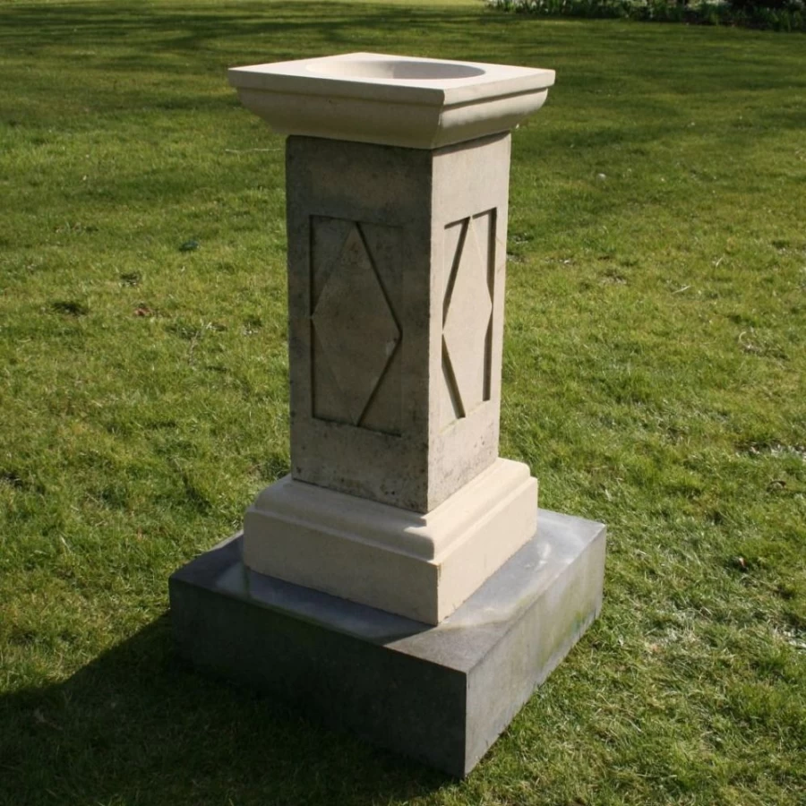 "STATUES & SCULPTURES Grand Stone Pedestal Bird Bath for Garden Decor"