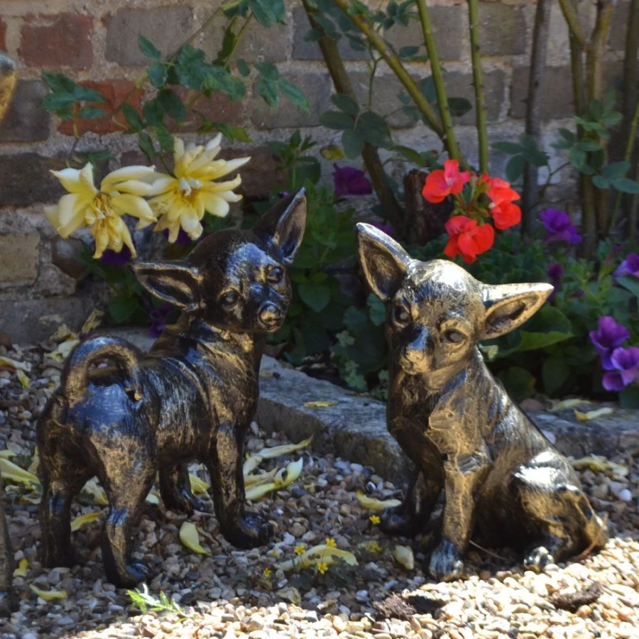 "STATUES & SCULPTURES Chihuahua Dog Bronze Garden Statue - Handcrafted Metal Outdoor Decor"