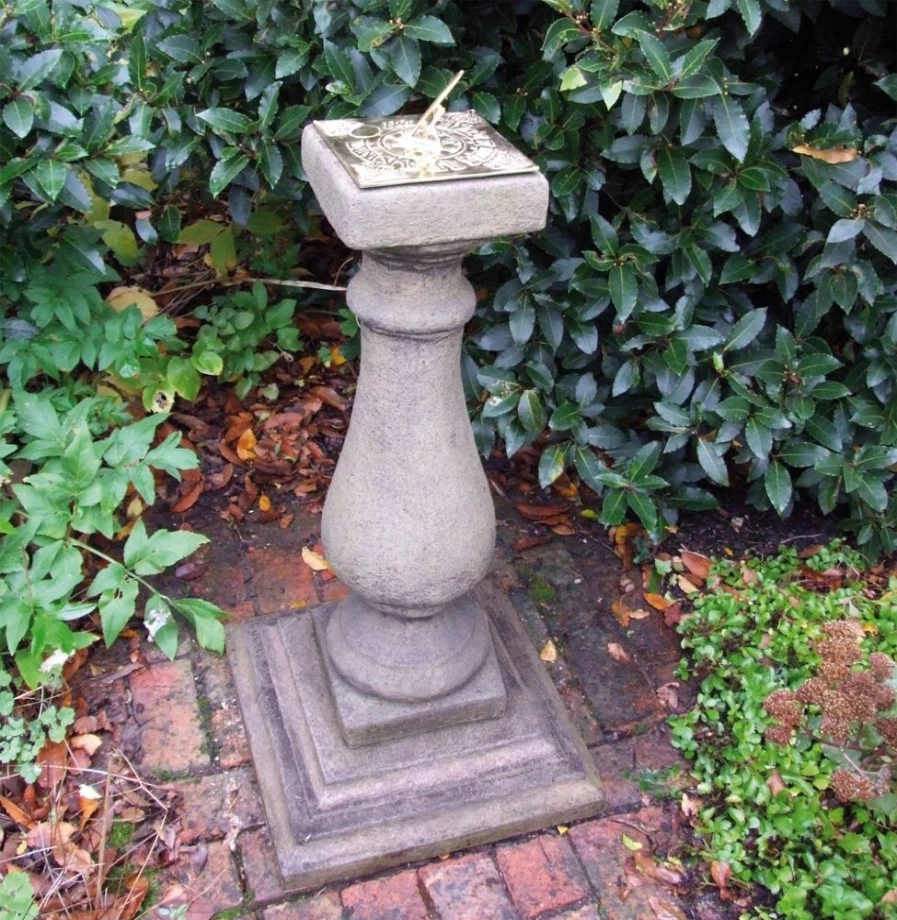"STATUES & SCULPTURES Brass Baluster Garden Sundial – Antique Stone Outdoor Decor"