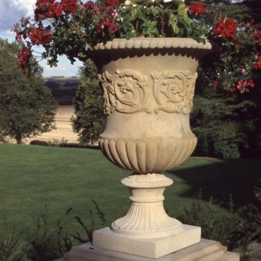 "STATUES & SCULPTURES Montpellier Stone Vase - Pedestal Garden Planter for Outdoor Decor"